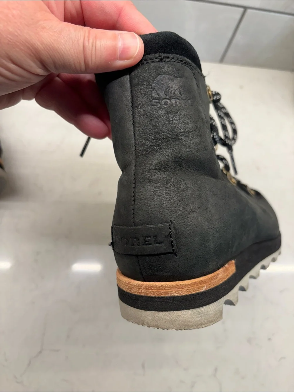 SOREL Sneakchic Alpine NL2775-010 Black Winter Waterproof Boot Women Size 10